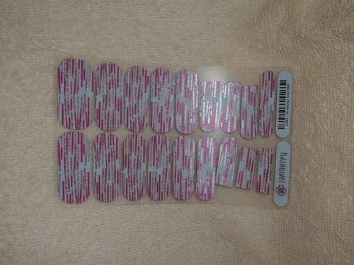 Jamberry nail wrap On Holiday Twist sparkle pink silver full sheet -3 mani pedi