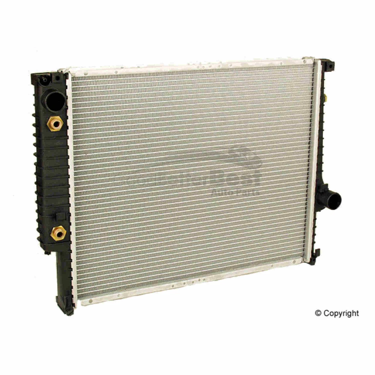 One New Nissens Radiator 60618A 17111719261 for BMW 325 325i 325is 