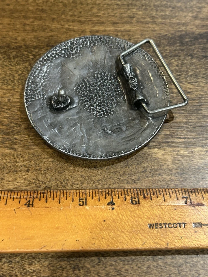 Cruz de Hierro Maltesa Religioso Gótico Punk Rojo Negro Esmalte Redondo Hebilla de Cinturón Foto 3 de 4