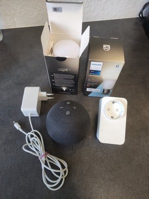 Amazon Alexa Smart Home Bundle   Echo Dot 5 + Philips Hue + Smart Plug Steckdose