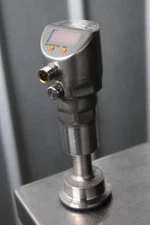 IFM Efector PI2207 Flush Pressure Sensor with Display PI-001BREZ01-MFRKG/US/ /P