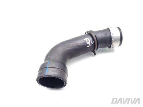 VW Polo Ladeluftkühler-Rohrschlauch Diesel 55kW (75 HP) 6Q0145838H 6Q0145838