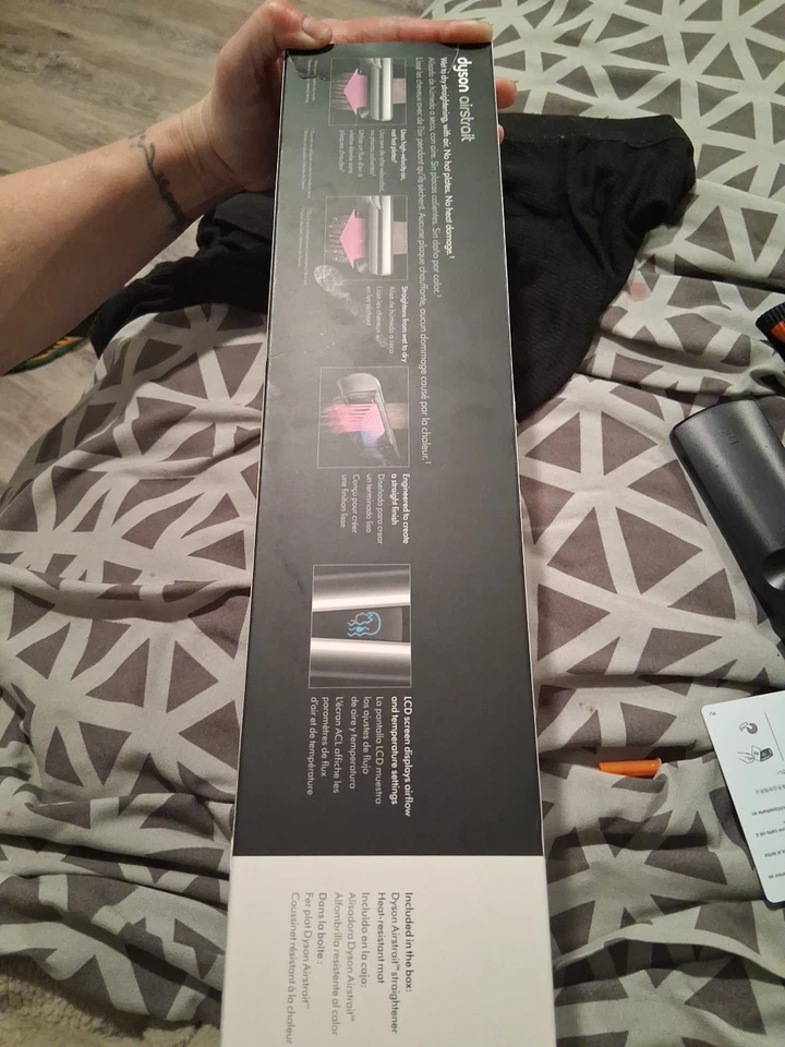 Alisadora Dyson Airstrait - níquel/cobre Foto 4 de 4