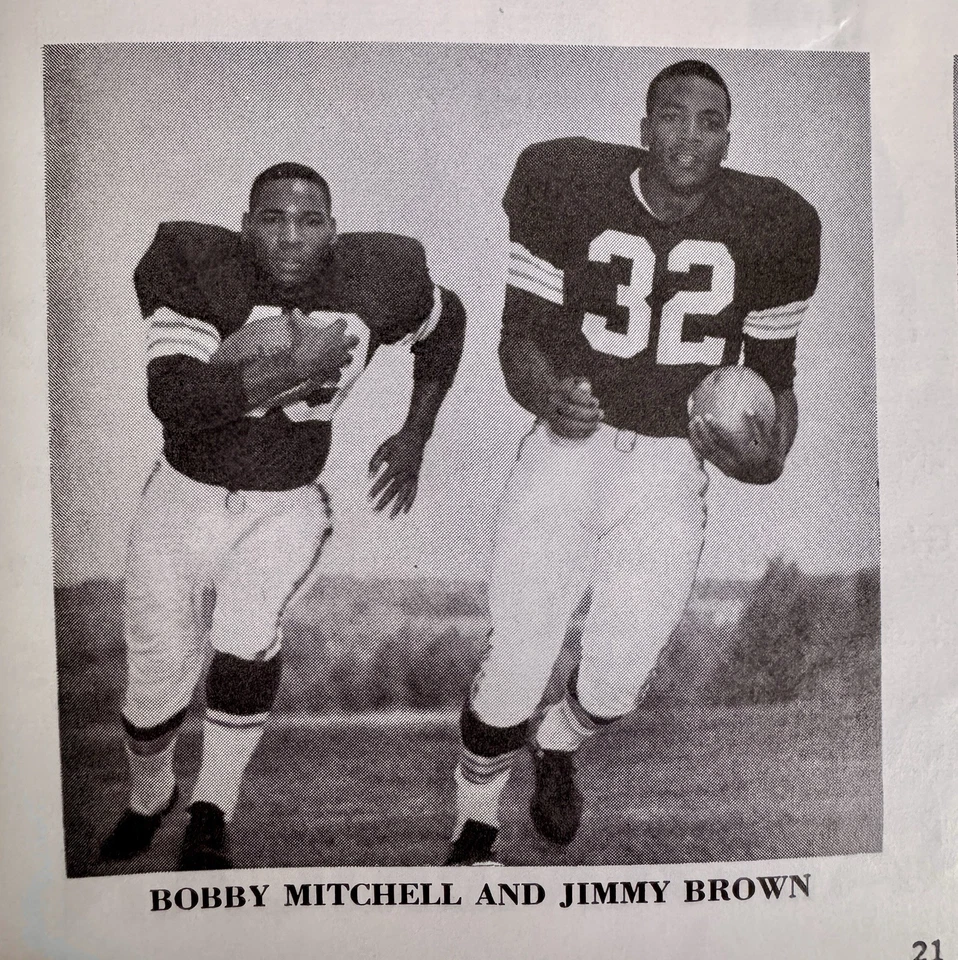 1961 NY Giants Cleveland Browns Football Program Yankee Stadium ~Jim Brown .50$ - Image 3 of 4