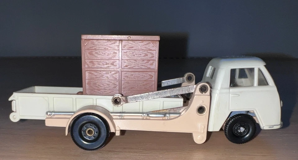 Siku Plastik V 166 Tempo-Matador-Hubwagen mit Bahnbehälter