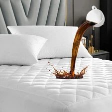 4 Layer Quilted Waterproof Mattress Pad Hypoallergenic