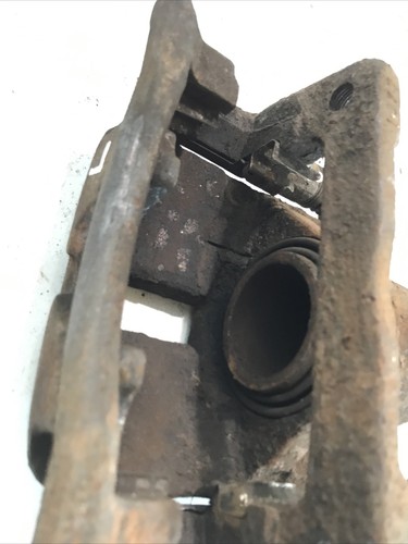 Honda Civic Mk8 Brake Caliper Front Left Side Genuine 2006-2011 Year - Picture 3 of 7