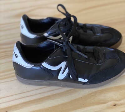 mitre indoor soccer shoes