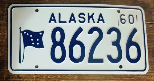 1960 Alaska License Plate 86326 - Alaska Flag - Looks New - Minty Blue/White Tag - 第 1/2 張圖片