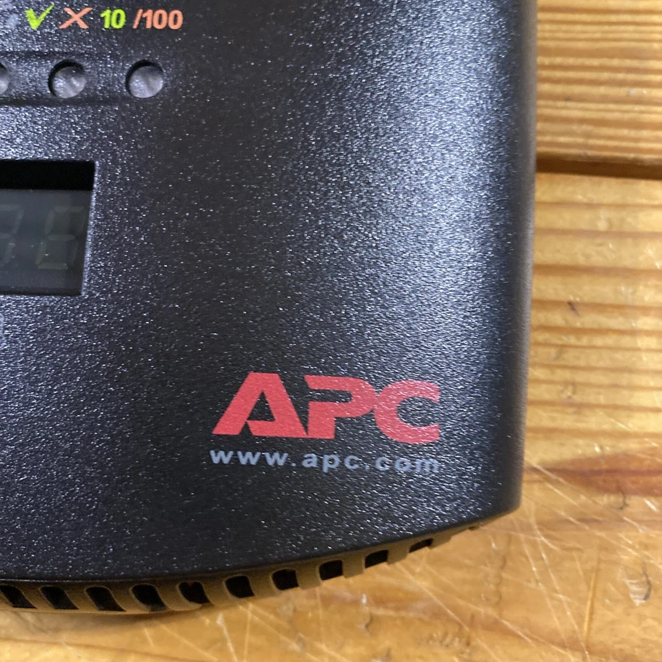 Monitor de habitación NetBotz 355 sintonizadores de TV y video apc by Schneider Electric NBWL0355... Foto 3 de 4