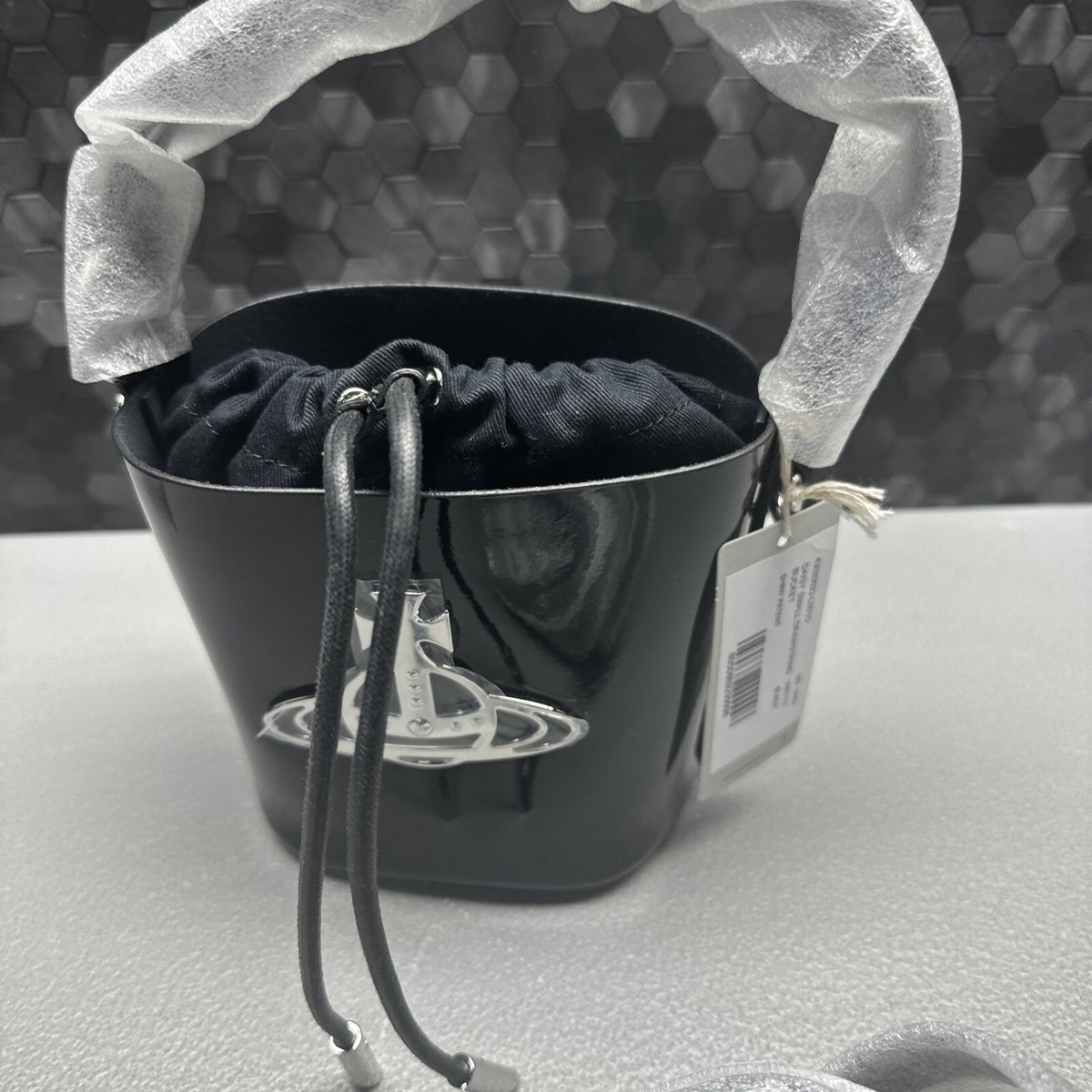 ★VIVIENNE WESTWOOD★ Daisy Drawstring Bucket Bag VIVIENNE WESTWOOD DAISY DRAWSTRING BUCKET BAG BLACK | eBay