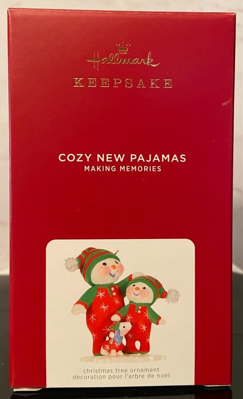 2021 Hallmark *Cozy New Pajamas* Making Memories Series Ornament #14