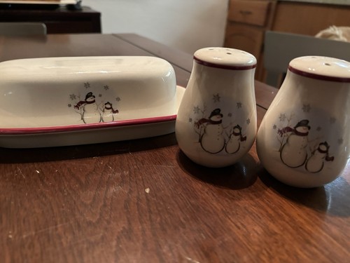 Table-Top Stoneware 6 Piece Set Vintage Butter Dish Creamer Slt N Pep Shakers - Picture 2 of 10