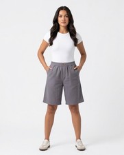 Women s Gray Pull-On Bermuda Shorts Elastic Waist Pockets Cotton Blend Size L