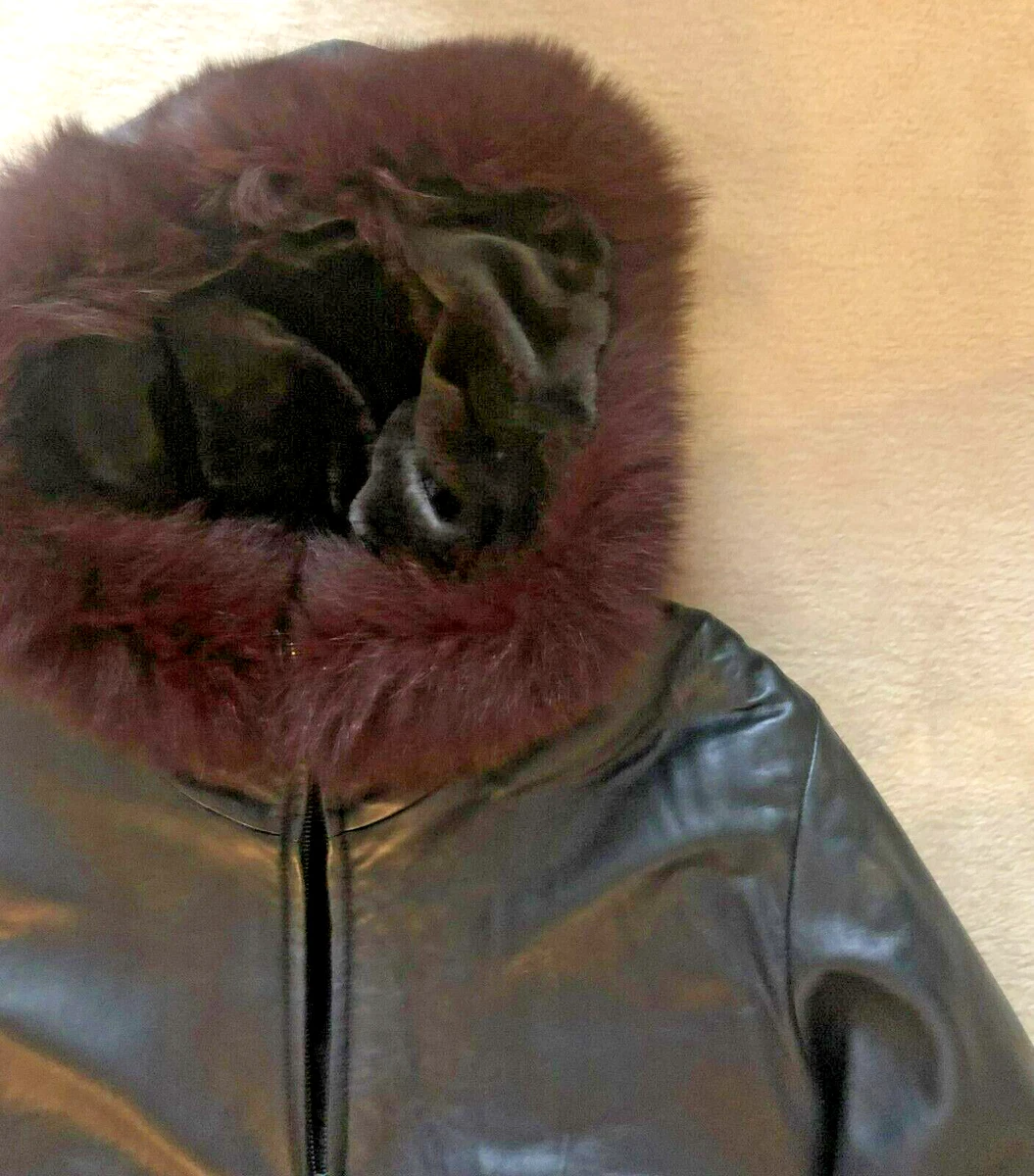 Furry anorak with a hood top