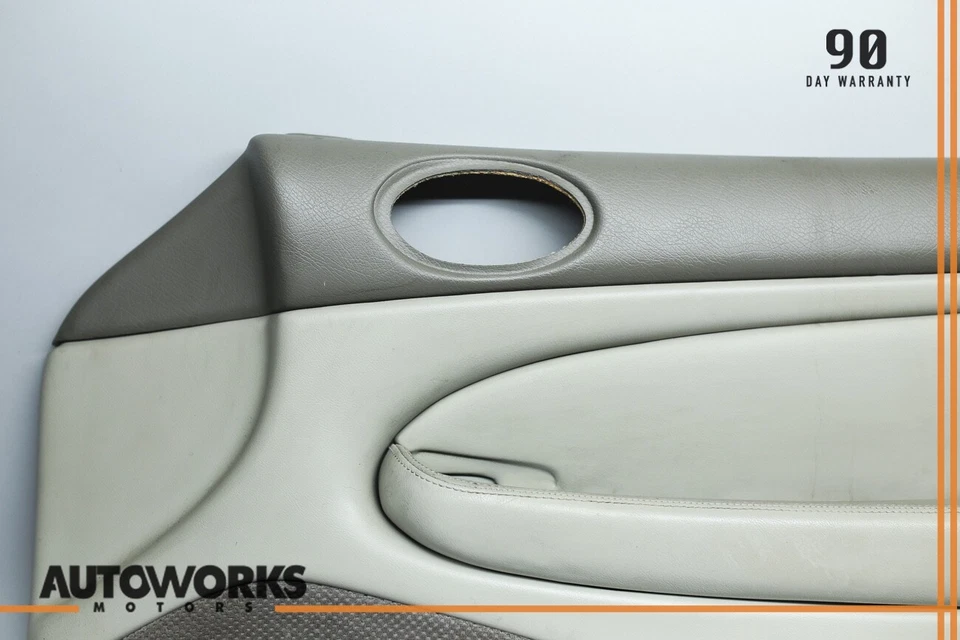 Panel de puerta interior delantero derecho AGD avena OEM 97-06 Jaguar X100 XK8 Foto 2 de 4