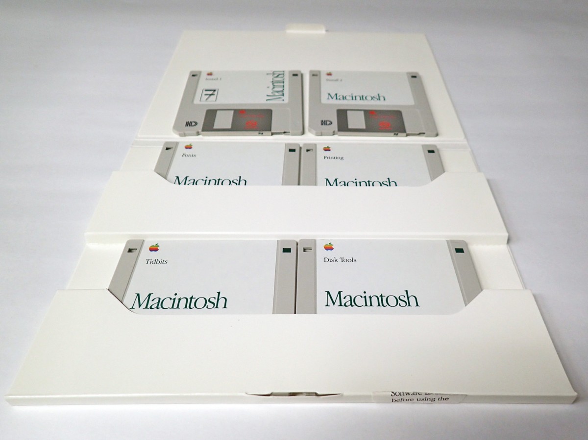 Macintosh KENNEDY スコットランド製 The Macintosh LC, now upgraded and maxed out to its full