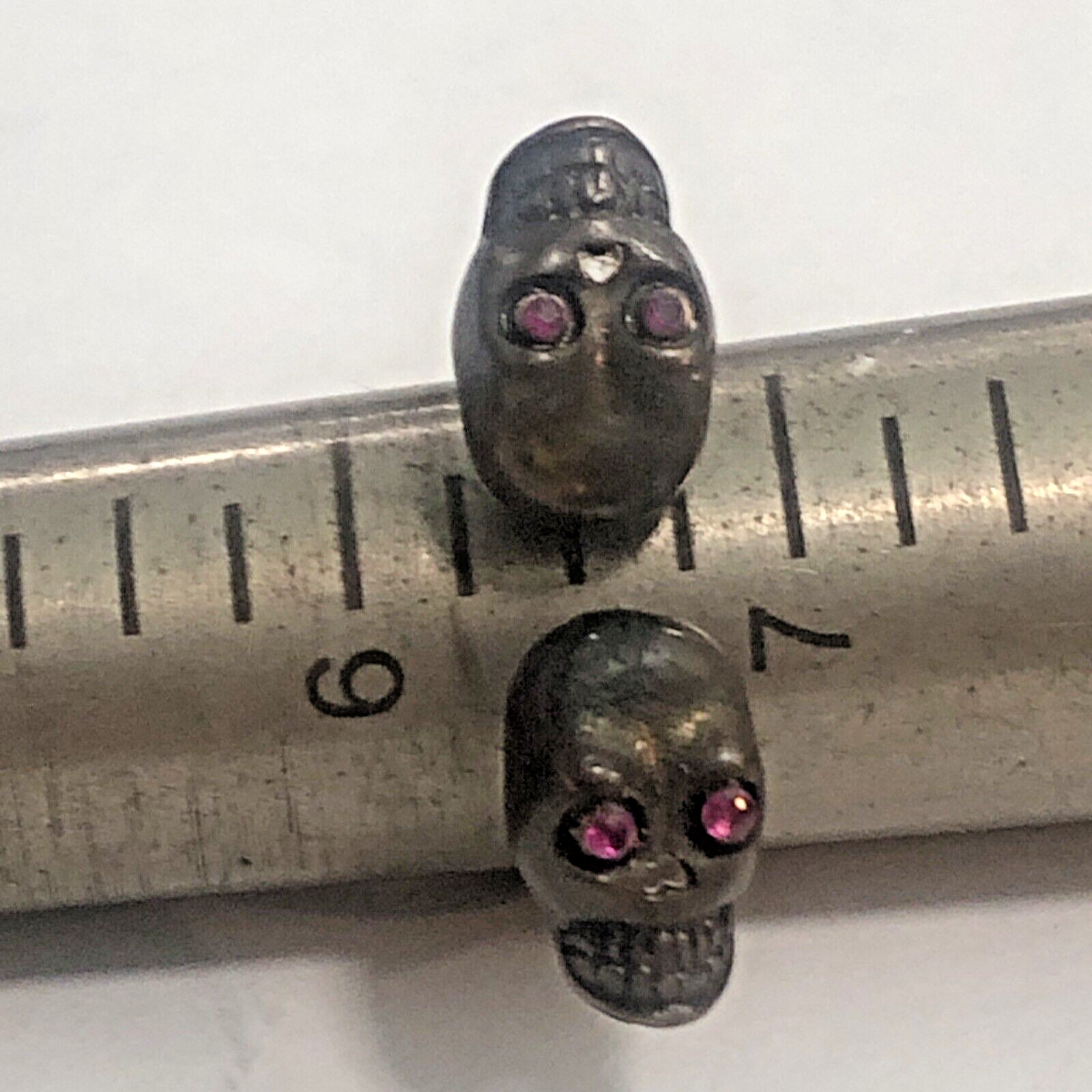 Antique 800 Solid Silver Open Ring Double Skull H… - image 17