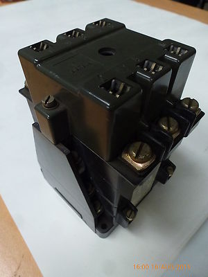 Siemens 3TA23 15-0A Contactor 220-550VAC 80A Coil 240V/50Hz New