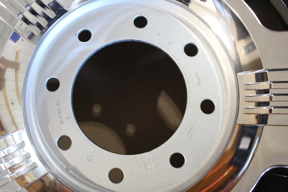 8C3Z-1015-HNEW OEM 2008-2010 Ford F-250 F-350 HARLEY-DAVIDSON TRUCK WHEELS - Image 3 of 4