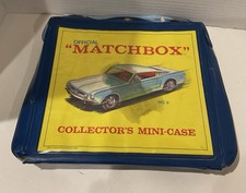 VINTAGE OFFICIAL MATCHBOX COLLECTOR'S MINI-CASE No 8 1967 LESNEY Played Cars