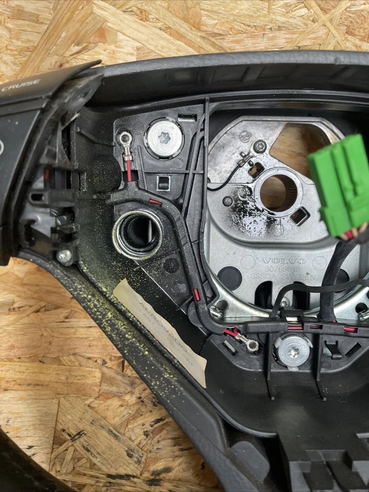 Lenkrad Volvo XC70 2006 30741692 - Bild 2 von 4