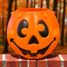 Vintage 1997 grand venture jack-o’-lantern candy bucket plastic made in USA