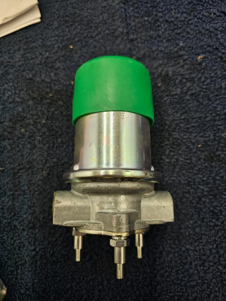 适用于 1981 - 1983 年福特 B-700 电动直排燃油泵 U2541854 — 第 4/4 张图片