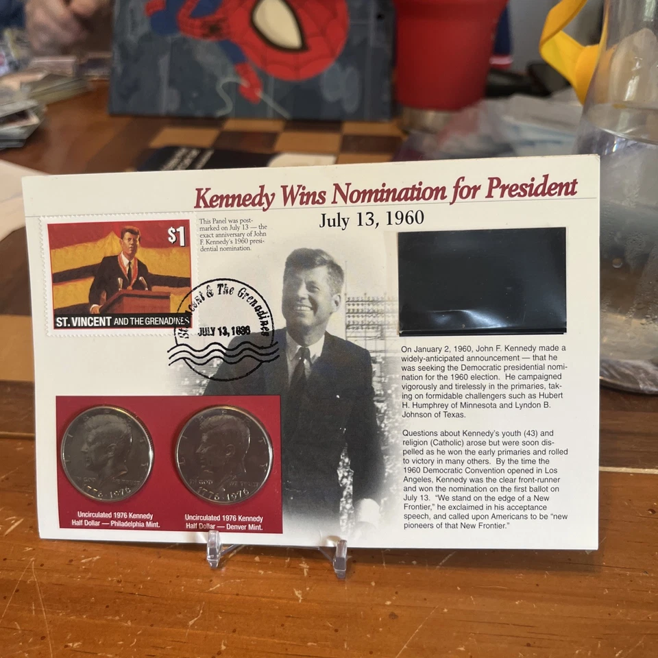 Juegos de monedas y estampillas de San Vicente y las Granadinas JFK (8 juegos) Foto 2 de 4