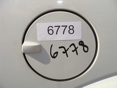 TANKKLAPPE Opel Astra H Caravan 13112001