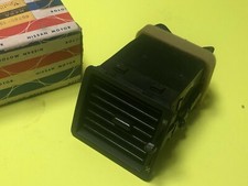 Nissan Maxima Dash LH ventilator 68760-13E00 Genuine NOS