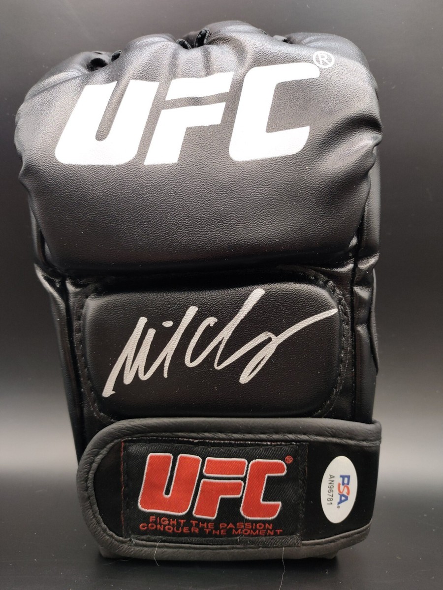 MICHAEL CHANDLER SIGNED UFC Fighter Glove PSA/DNA COA Autographed