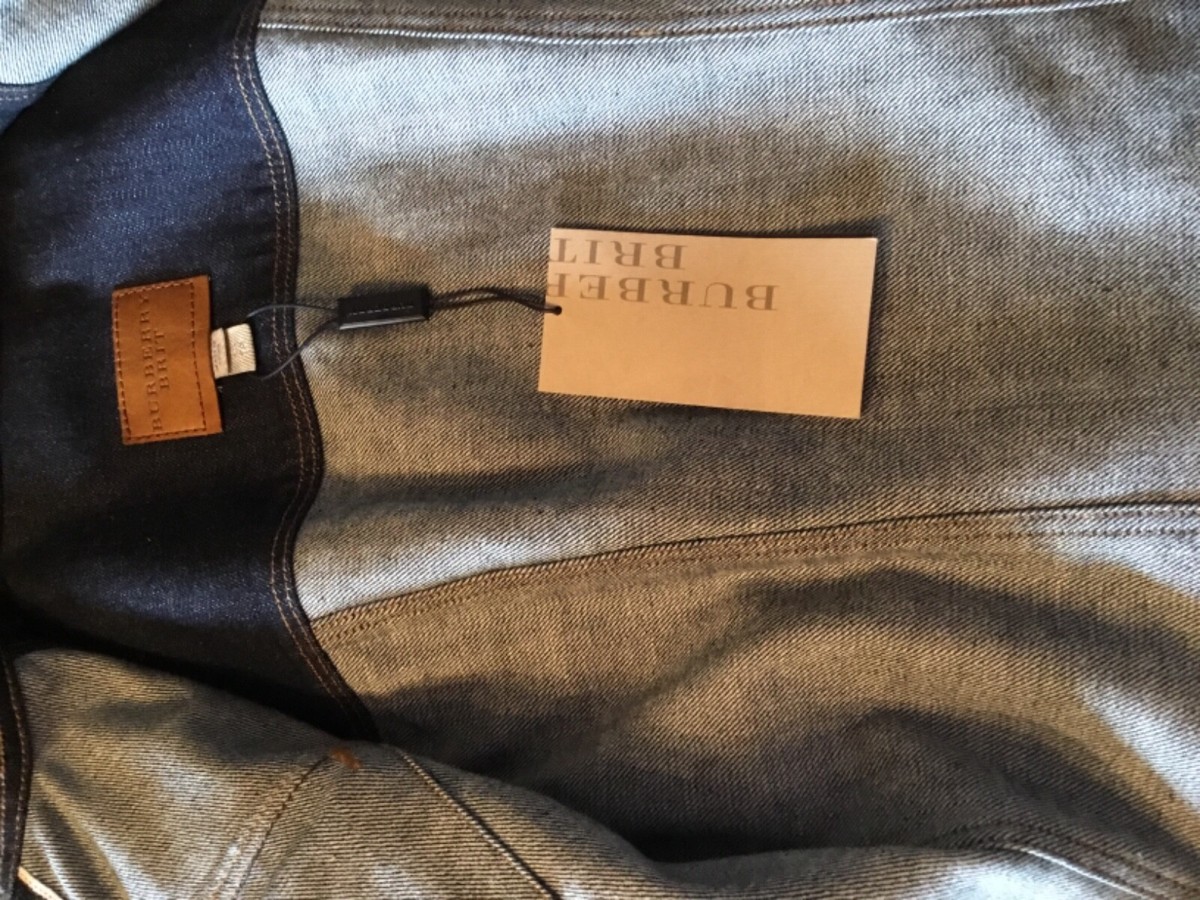 Burberry Brit women's denim jean jacket XS NWT with receipt Burberry Brit women's denim jean jacket XS NWT with receipt