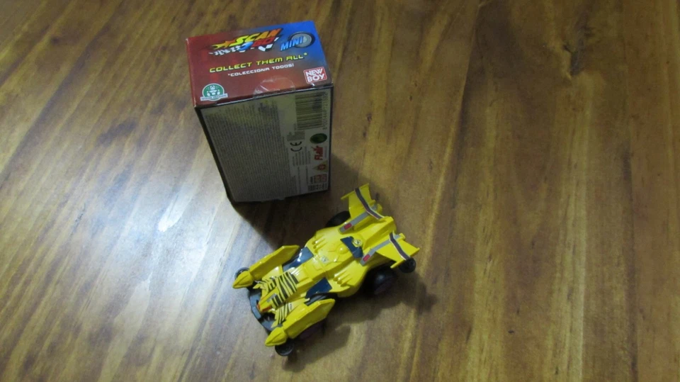 MACCHININA GIALLA A CARICA MINI SCAN GO  GIOCHI PREZIOSI - Immagine 3 di 4