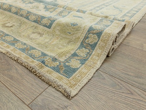 Vintage Turkish Oushak Rug – 6'6"x10'10" – Hand-Knotted Wool, Taupe & Soft Blue - Picture 11 of 13