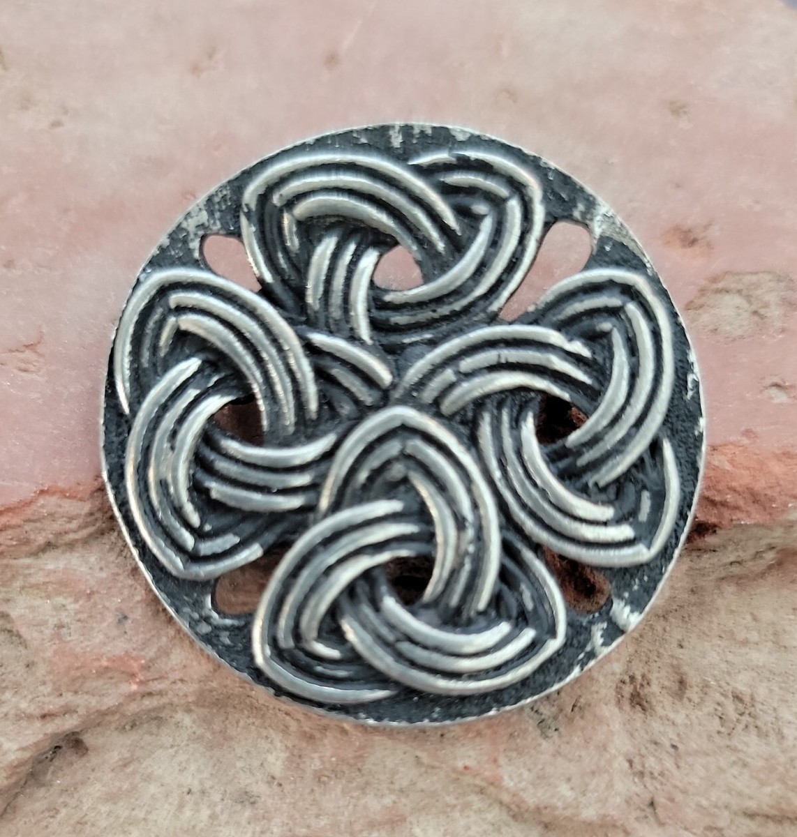 Solid Pewter Celtic Knot Brooch Kaleidoscope Effect Made in