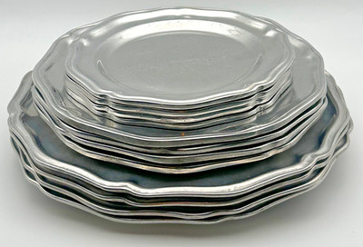 VTG Wilton Armetale French Country RWP 12 Pc Plate Set 4 Each 10'' 9'' 7'' USA