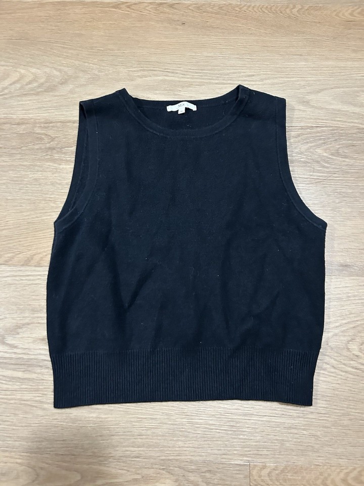 Coles Mix Cropped Length Sweater Vest Black Size XS