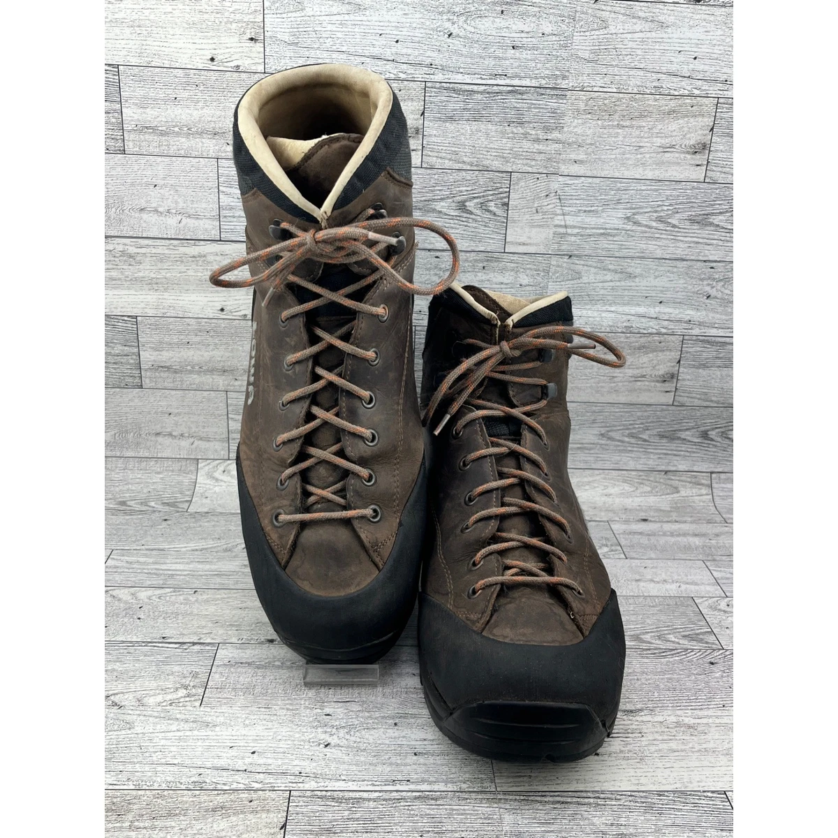 LOWA Brown Hiking Shoes & Boots for Men for sale | eBay