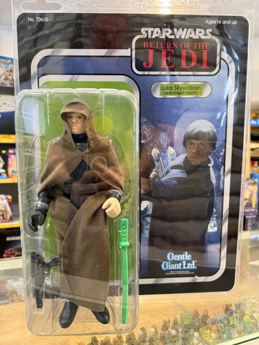 Kenner Star Wars Gentle Luke Skywalker Jedi Knight Outfit Jumbo 12”Figure