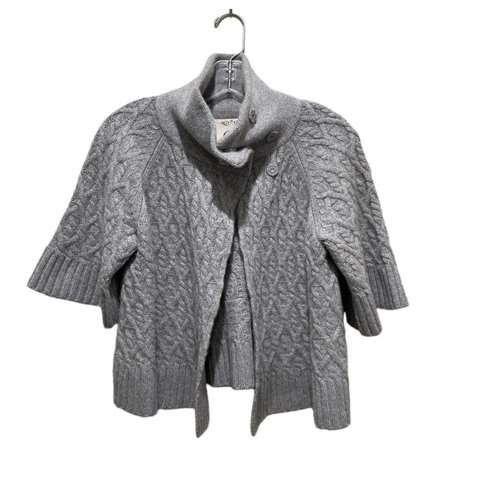 Cárdigan Original $380 Qi 100% Cachemira Frente Abierto EE. UU. Talla S Gris Oscuro Cuello Simulado  Foto 2 de 4