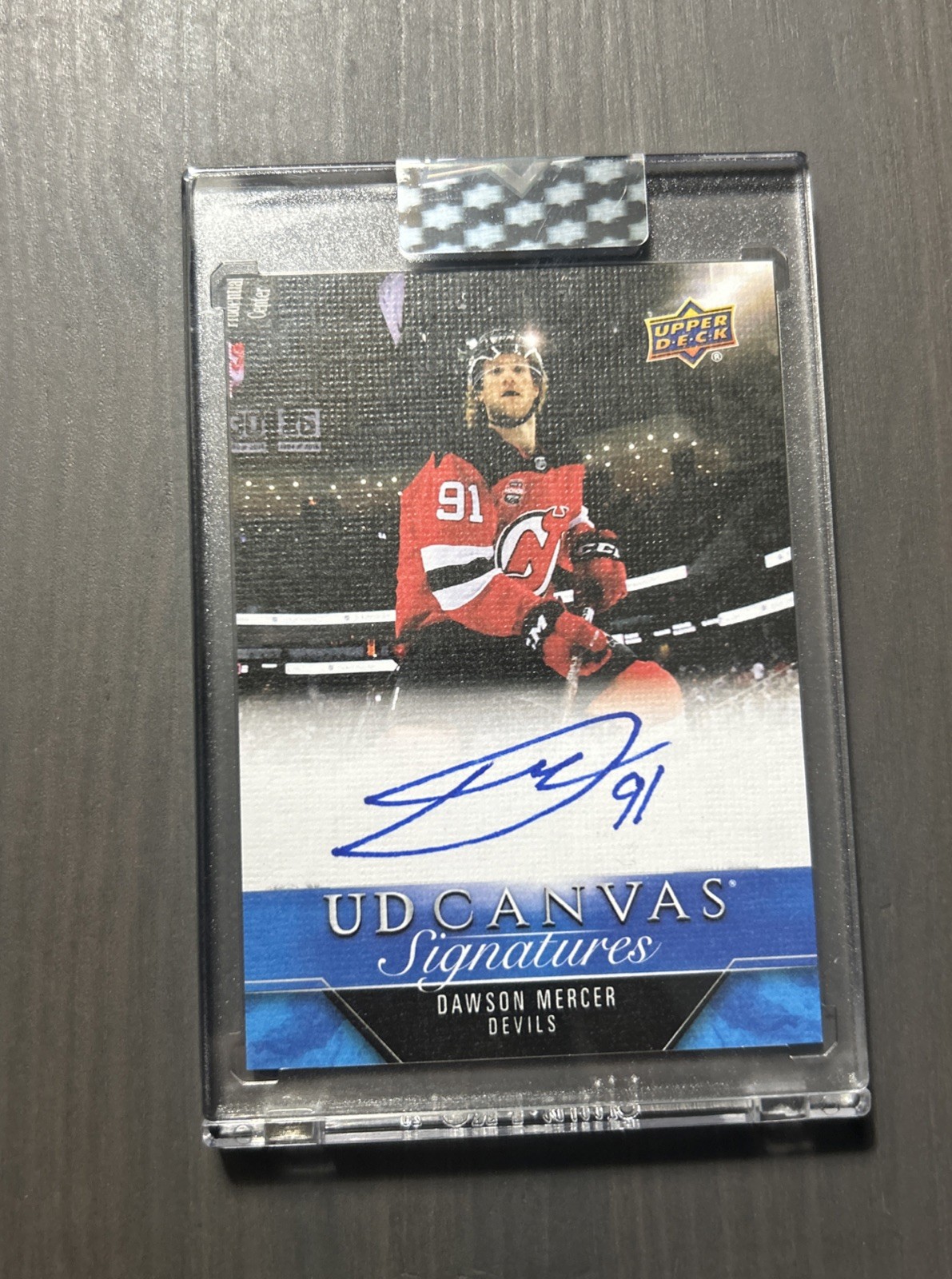 2023-24 Upper Deck Clear Cut Dawson Mercer On Card Auto NHL Hockey Jersey Devils