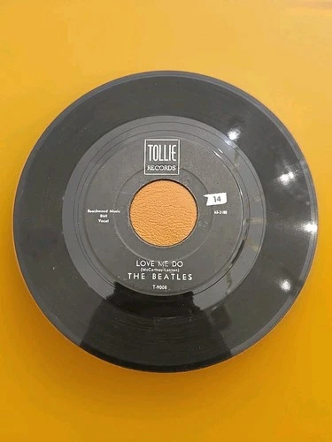 🔥 The Beatles - Love Me Do / P.S. I Love You 45rpm Tollie T-9008 VG to VG+