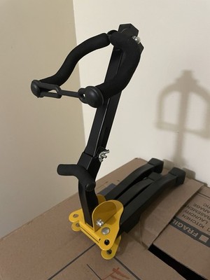 Hercules Stands DS530BB Alto/Tenor Saxophone Stand