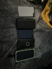 6 Portable Chargers ￼