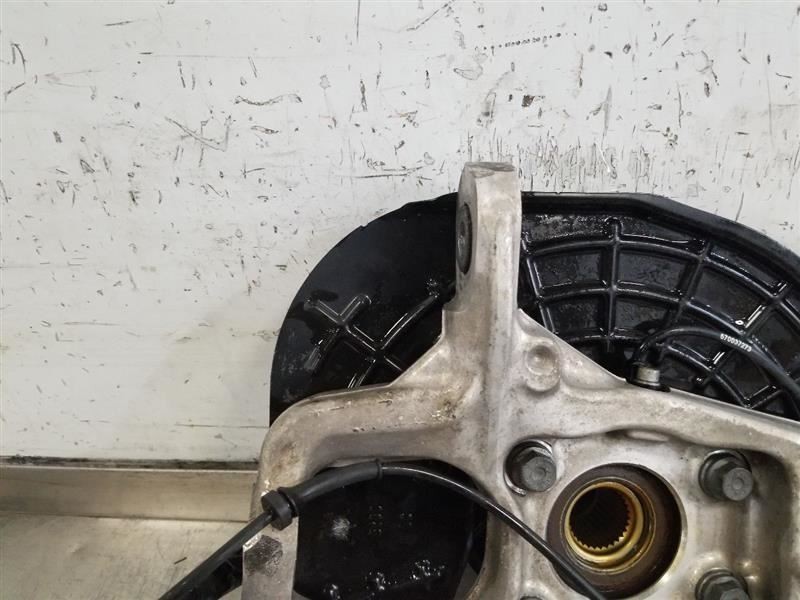 19 2019 MASERATI LEVANTE 3.0L AWD FRONT SPINDLE KNUCKLE DRIVER LEFT 06701023180