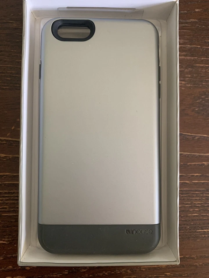 iPhone 6s / 6s Plus Incase Dual Snap Silicone Phone Case - Image 2 of 3