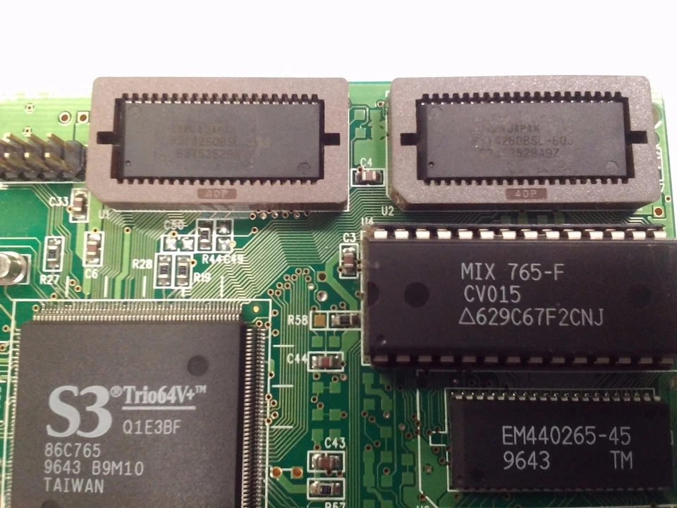 Tarjeta de video PCI VGA GUI3330+ S3 Trio64V+ 86C765 Acer Graph 64V+ 54.AA818.003 Foto 4 de 4