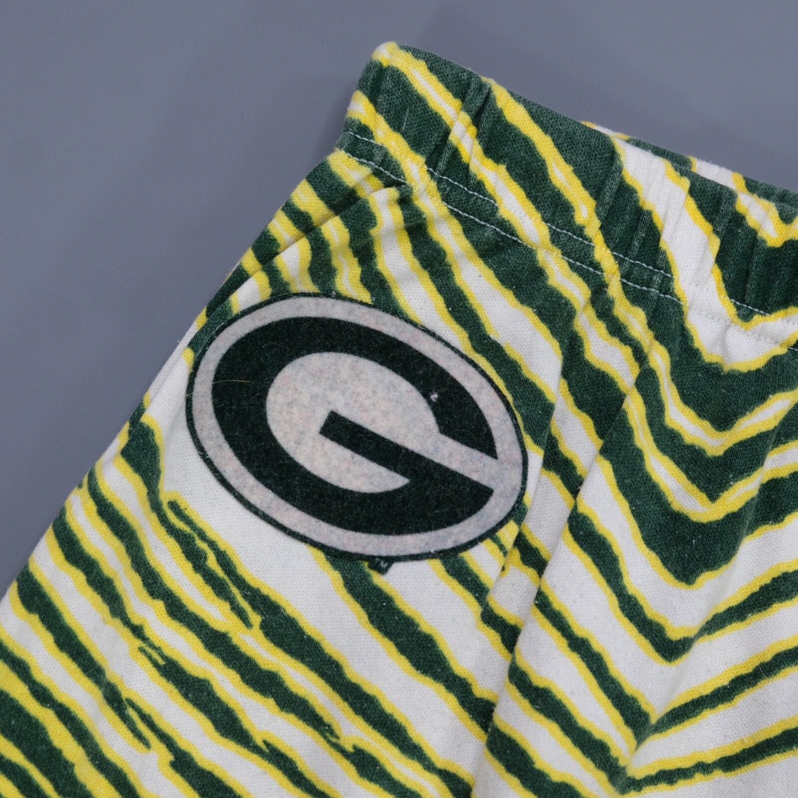 Rare Vintage ZUBAZ Green Bay Packers Striped Camo Camouflage Jogger