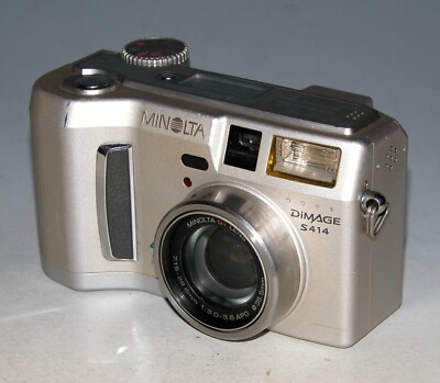 minolta-dimage-s414-digital-camera-for-parts-or-repair-flash-issue
